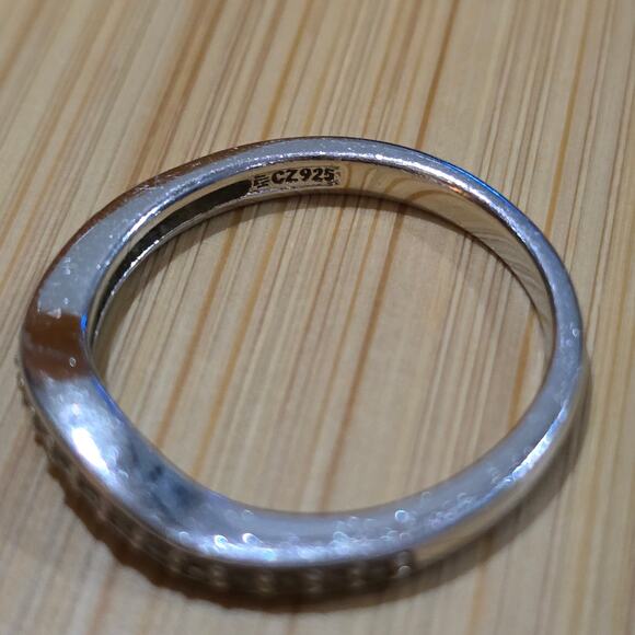 Diamonique Sterling Silver with Clear CZs Size 9 - Picture 3 of 4